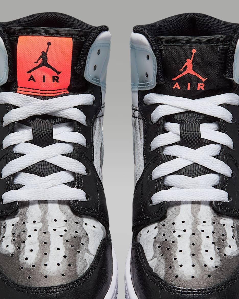 Jordan 1 total black shop